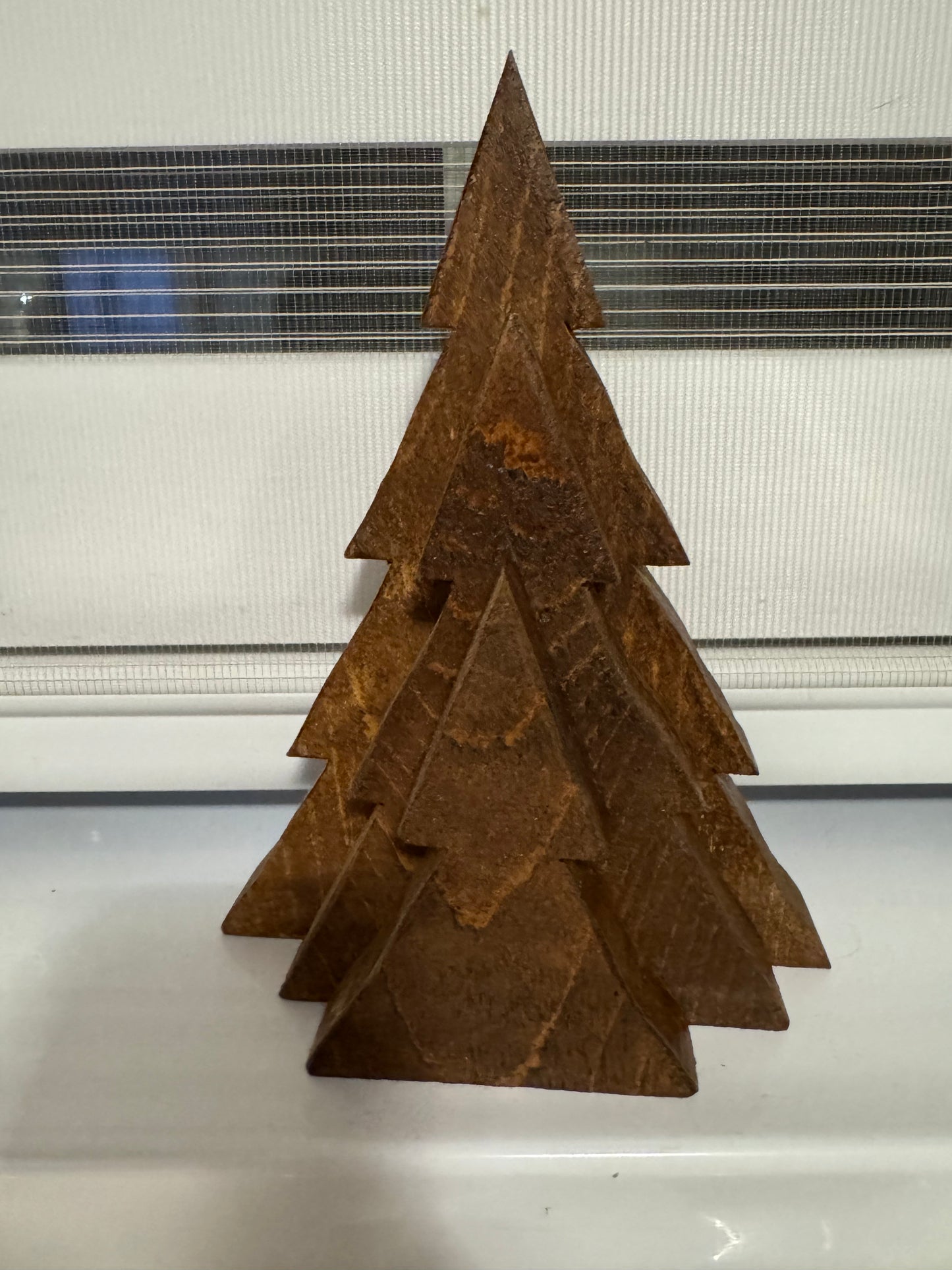Set of 3 Wooden Christmas Trees – Handcrafted Rustic Decor. FREE Delivery..